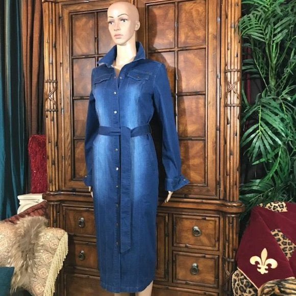 NWOT G.I.L.I. Mid Wash Stretch Cotton Denim Snap Front Belted Shirtdress - Picture 2 of 16